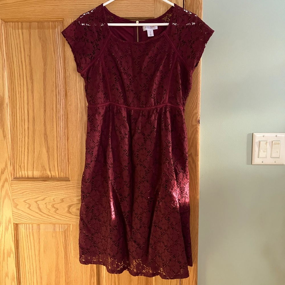 Elegant Burgundy Lace Dress Maternity